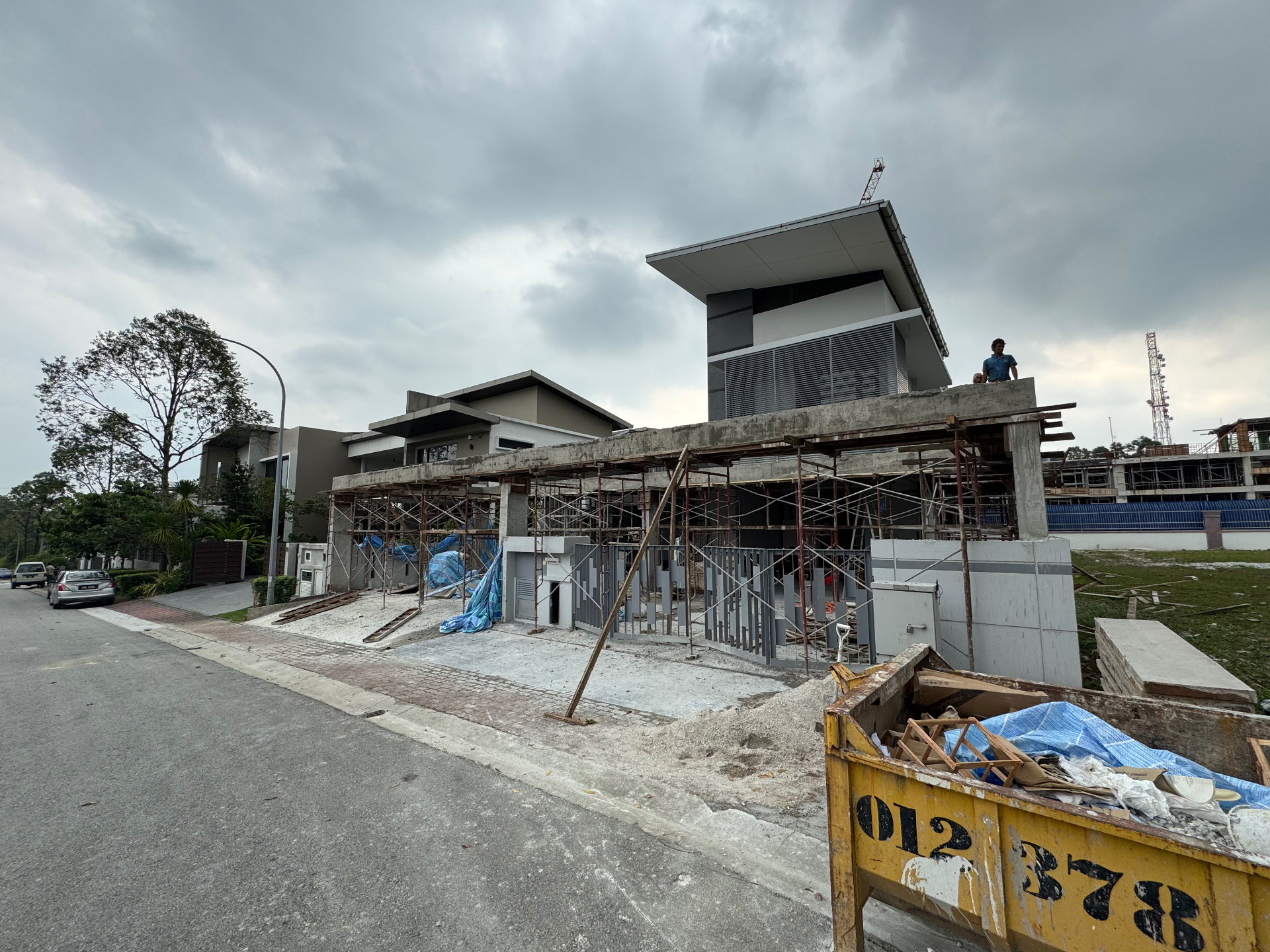 Two-storey structural works