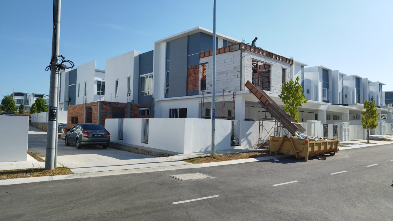 Corner lot extension works